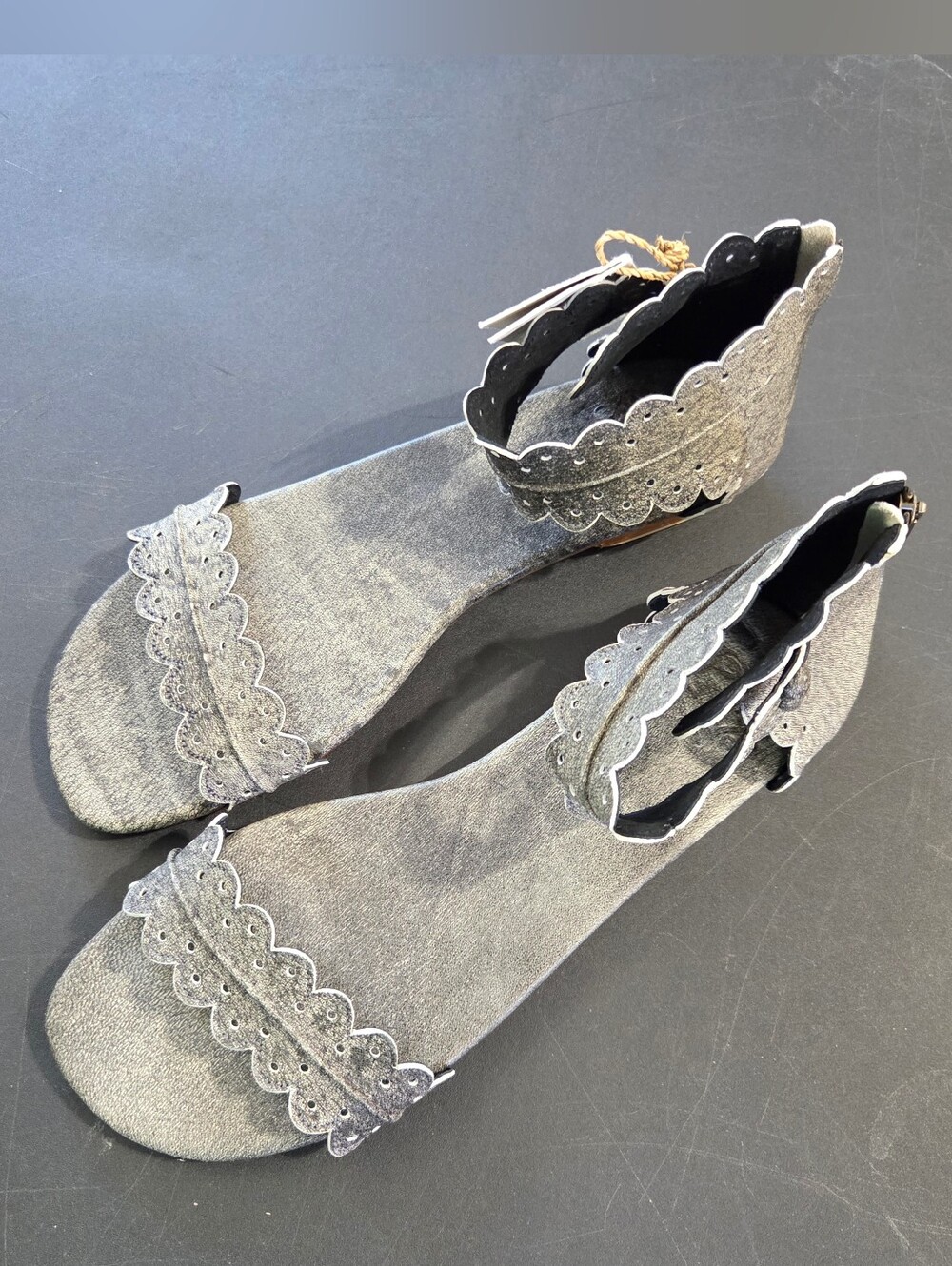 Women’s Scalloped Ankle-Strap Sandals - Gray